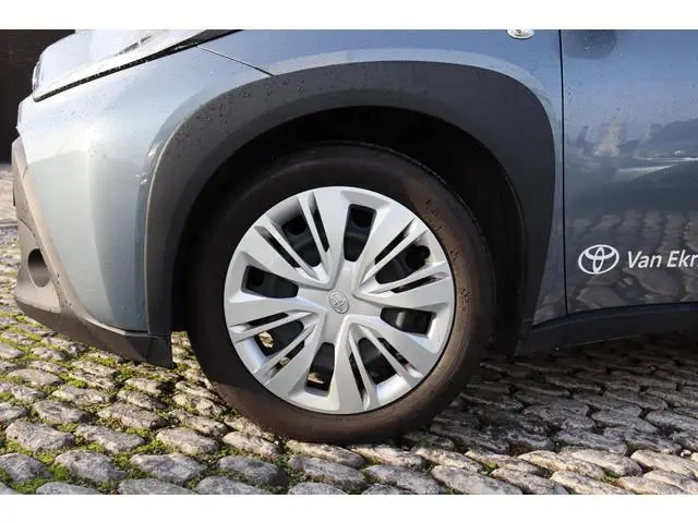 Toyota Aygo X 1.0 VVT-i MT Play, Apple carplay, Android auto, Adaptieve Cruise Control, Snelheidslim...