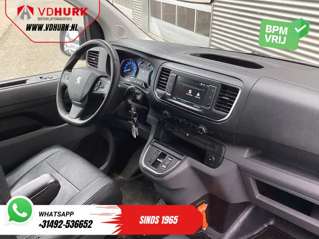 Peugeot e-Expert Premium 50 kWh 230 km WLTP Snellader/ Elek.dakventilator/ Navi/ Carplay/ Camera/ PD...
