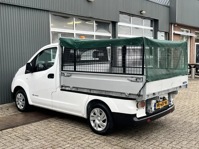 Nissan E-NV200 24kWh 100% electrische Pick-up Openlaadbak Airco Cruise controle Telefoonverbinding 2...