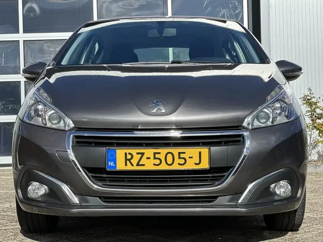 Peugeot 208 1.2 PureTech Blue Lion 82pk | Airco | Apple Carplay/Android Auto | Cruise control | DAB...