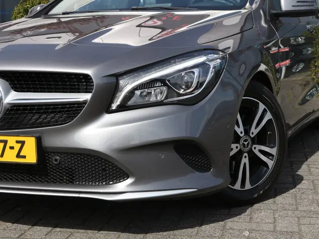 Mercedes-Benz CLA-klasse 180 Ambition AUTOMAAT CAMERA 62690 KM