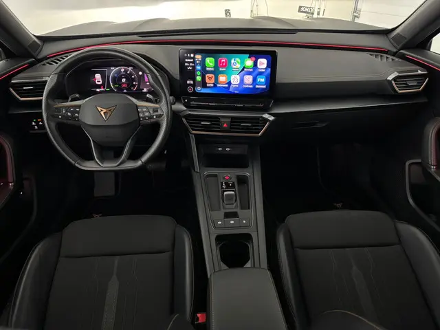 CUPRA Formentor 1.4 TSI e-Hybrid | TREKHAAK | STOEL-STUURVERW. |