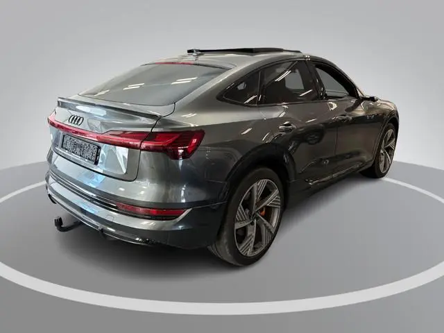 Audi e-tron Sportback 55 408pk Quattro S edition 95 kWh · SOH 94,9% · Panoramadak · Bang & Olufsen ·...
