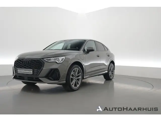 Audi Q3 Sportback 45 TFSI e S Edition | Sonos Audio | Adapt. Cruise | Elek. Stoelen | 19'' | Keyless...