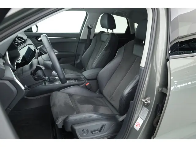 Audi Q3 Sportback 45 TFSI e S Edition | Sonos Audio | Adapt. Cruise | Elek. Stoelen | 19'' | Keyless...
