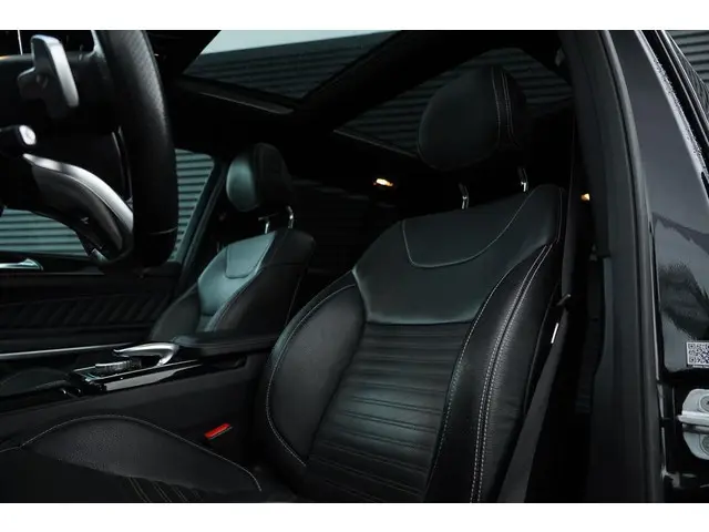 Mercedes-Benz GLS 500 4MATIC AMG / Pano / 7 Pers / B&O / Luchtvering / Trekhaak