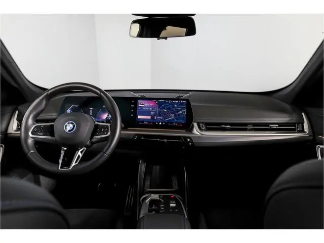 BMW X1 xDrive25e 245 PK | M-Sport | Premium Pack | S/K-Panodak | Dig. Cockpit | Cruise | Stoelverw....