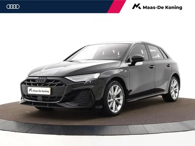 Audi A3 Sportback 40 TFSIe 204pk S-tronic S edition · Camera · Apple/Android Car Play · Stoelverwarm...