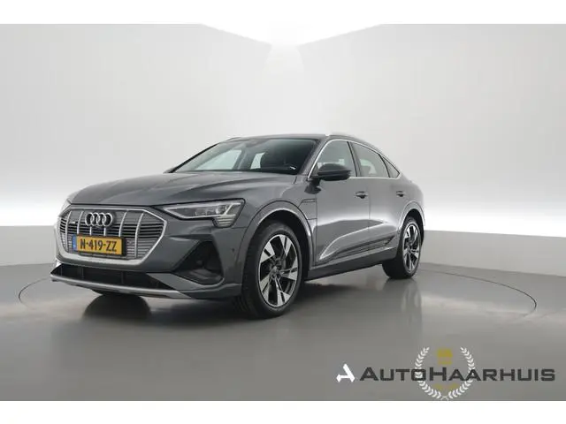Audi e-tron Sportback 50 quattro S Line 71 kWh | Rijklaar! | 95.4% SOH | HUD | 360cam | Trekhaak | B...