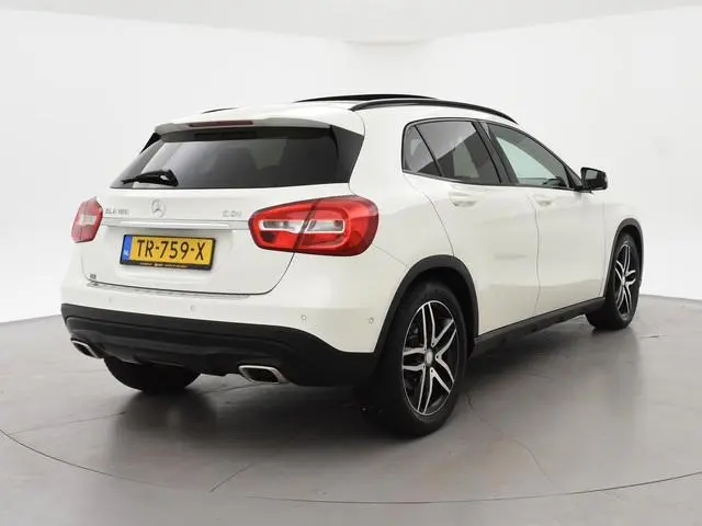 Mercedes-Benz GLA-klasse 180 CDI AUT. URBAN NIGHT + PANORAMA | 18 INCH | MEMORY | ELEK. ACHTERKLEP
