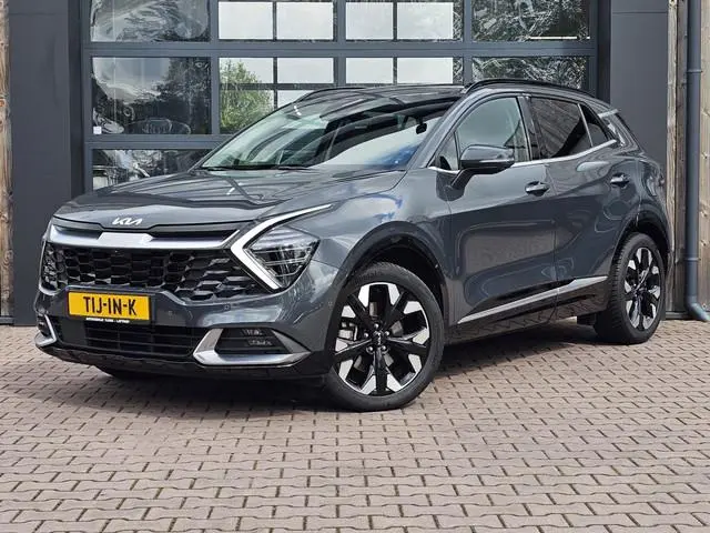 Kia Sportage 1.6 T-GDi Plug-in Hybrid AWD Spirit | Pano | LED | Trekhaak | Stoel & stuurverwarming |...