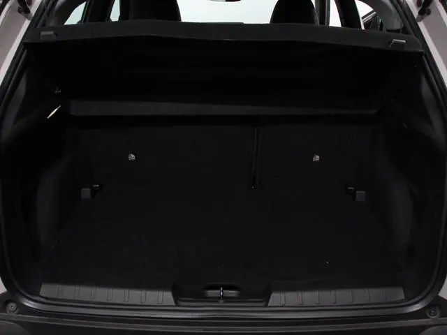 Jeep Avenger 1.2 e-Hybrid Altitude Automaat Climate control Adaptieve cruise control Led Achteruitri...
