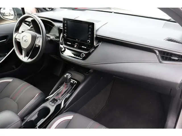 Toyota Corolla Touring Sports