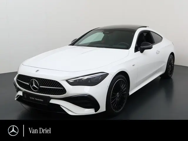 Mercedes-Benz CLE Coupé 300 e AMG Line | Pano Night Camera