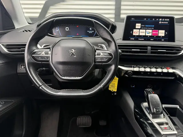 Peugeot 5008 1.2 PureTech Allure 1e Eigenaar|Navi|Clima|Trekhaakl|D-riem v.v in 2021|PDC V+A|Cruise|...