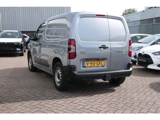 Toyota pro-ace