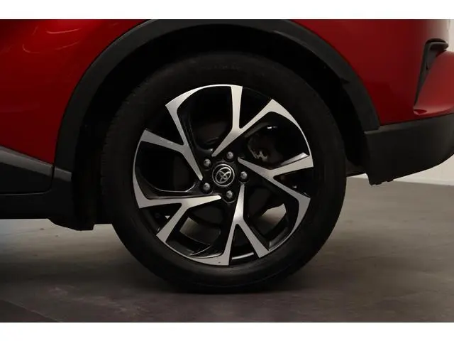 Toyota C-HR 2.0 Hybrid Style Limited, Trekhaak, BSM, Stoel & Stuurverwarming