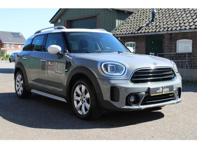 MINI Mini Countryman 1.5 Cooper Edition NAVI ECC LED AUTOM 142000KM!!!