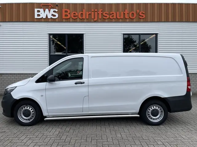 Mercedes-Benz Vito 111 CDI Lang L2H1 / rijklaar € 16.950 ex btw / lease vanaf € 375 / airco / cruise...
