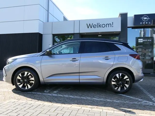 Opel Grandland