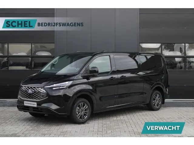 Ford E-Transit Custom 340 L2H1 Limited 71 kWh 218pk | 2x Schuif | DDS LED | 360 Camera | B&O | ACC |...