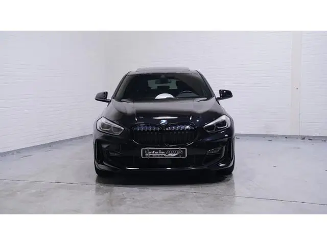 BMW 1-serie 118i M Sport NAP Panodak Camera PDC v+a Apple Carplay/Android auto