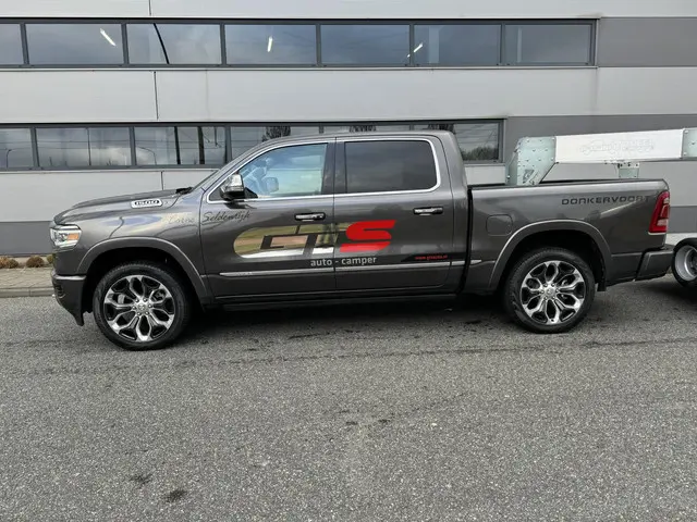 Dodge Ram 1500 5.7 V8 4x4 Crew Cab Limited 10y + Fifthwheel Alu oplegger Autotransporter 5300 kg tec...