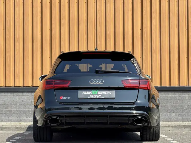 Audi RS6