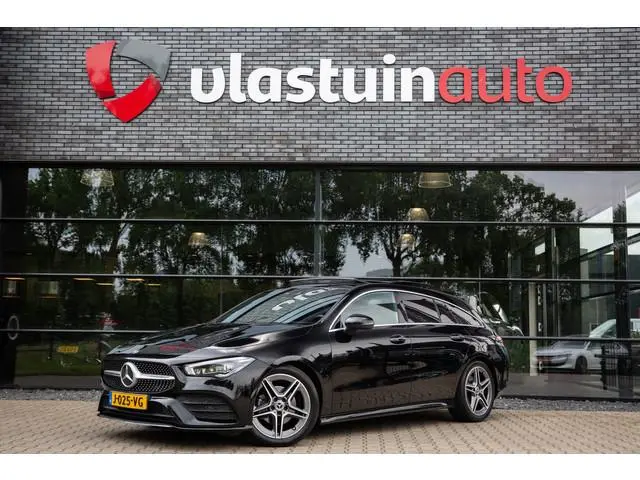Mercedes-Benz CLA-klasse Shooting Brake 180 Business Solution AMG , Panoramadak, Trekhaak, Memory,