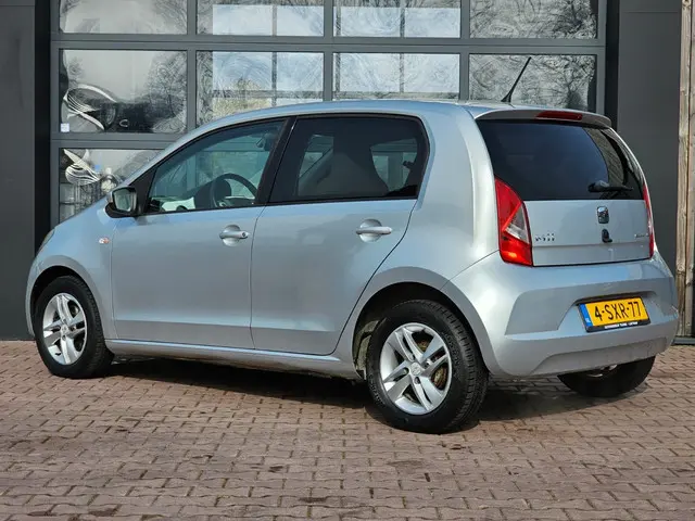 SEAT Mii 1.0 Chill Out 5-Drs | Airco | LMV | All-seasons | Dealeronderhouden | Metallic |