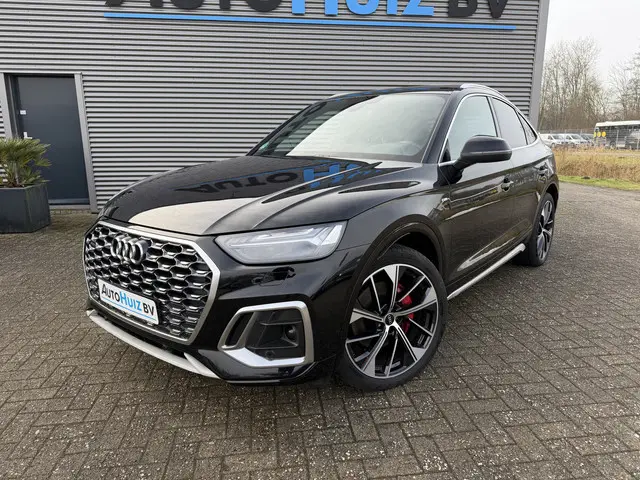 Audi Q5 Sportback 55 TFSI e S Line Luchtvering Trekhaak Panoramadak Achteruitrijcamera 21 Inch DAB K...