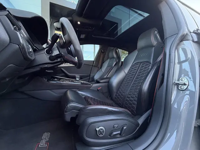 Audi RS5