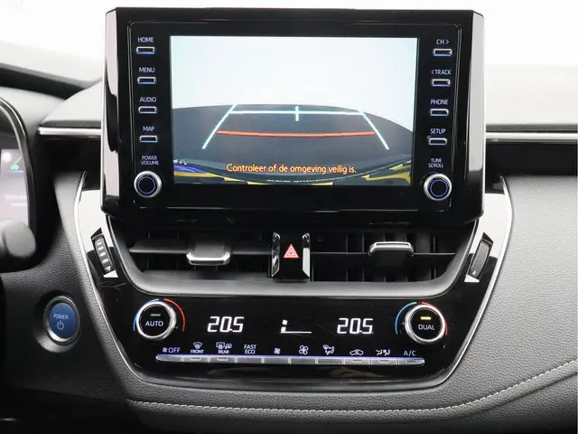 Toyota Corolla Touring Sports