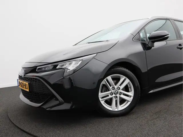 Toyota Corolla Touring Sports