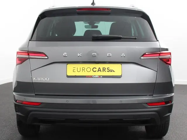 Skoda Karoq 1.5 TSI 150pk DSG Ambition | Navigatie | Apple Carpla/Android Auto | Camera | Climate Co...