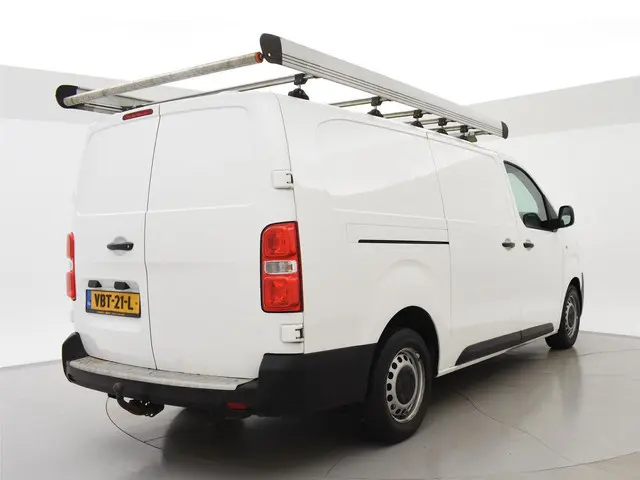 Toyota pro-ace
