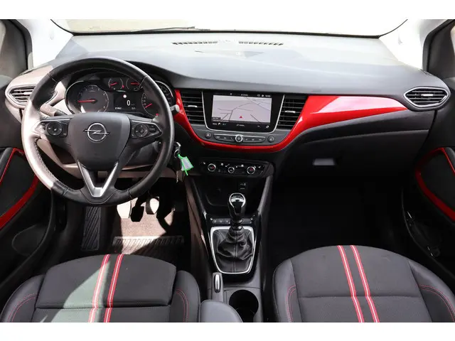 Opel Crossland 1.2 GS Line 1e Eigenaar | Dealer Onderh | NL-Auto | BTW | Camera | WinterPack | Clima...
