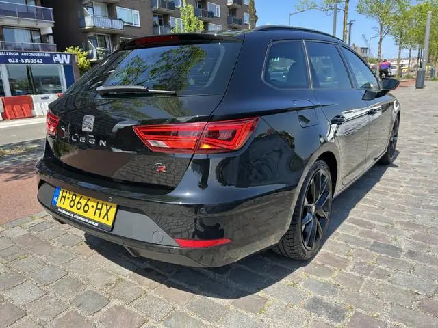 SEAT Leon ST 1.5 TSI FR Ultimate Edition Black panodak navi/camera airco/ecc