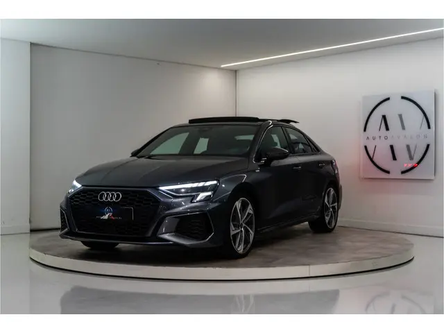Audi A3 Limousine 35 TFSI S Edition 150PK | Pano | B&O | HUD | Matrix | Sfeer | VOL! Garantie
