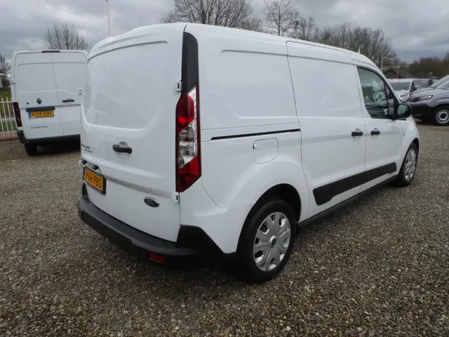 Ford Transit Connect 1.5 EcoBlue 120PK, L2, Trend, Airco, Automaat