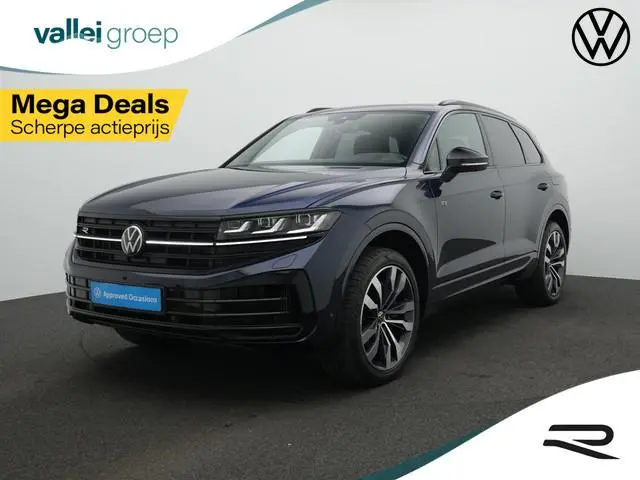 Volkswagen Touareg 3.0 TSi 462 pk tiptronic eHybrid 4MOTION R | Panoramadak | Luchtvering | Head-up...