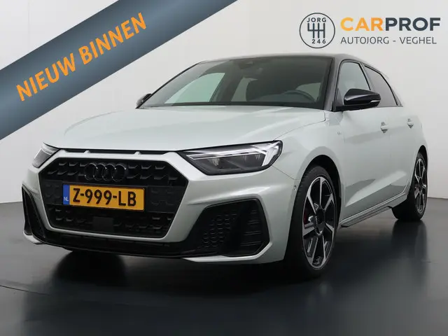 Audi A1 Sportback 40 TFSI S Line edition one Camera | Stoelverwarming | 200 pk !!! |
