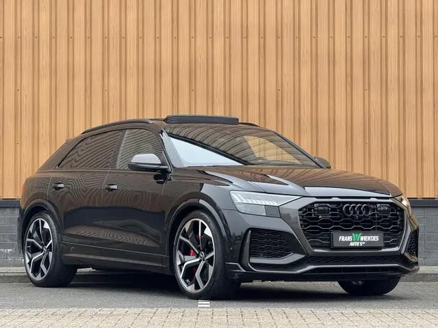 Audi RS Q8 4.0 TFSI RS Q8 quattro | Carbon Optiek Pakket | Dynamic Plus | Keramisch | 23'' lichtmeta...