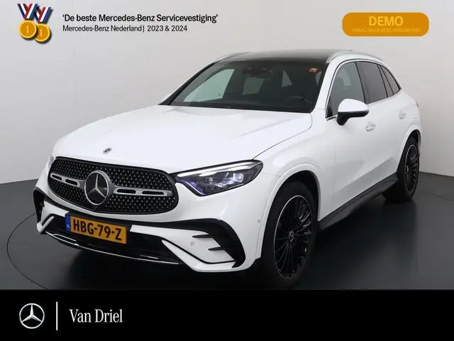 Mercedes-Benz GLC-klasse GLC 300 e 4M AMG Line | Achterasbesturing Luchtvering Trekhaak Burmester Di...