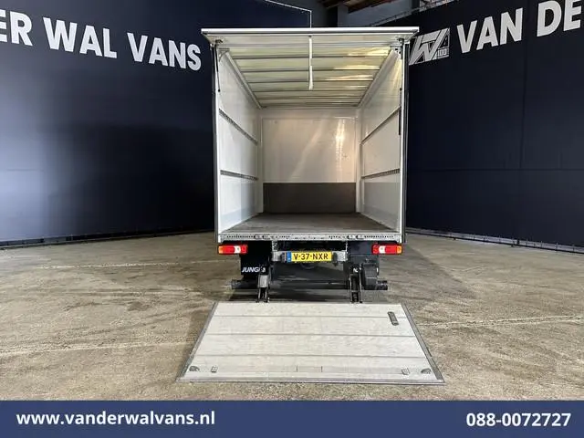 Iveco Daily 35C16H 157pk Dubbel Lucht Bakwagen 4.35m lang Laadklep Euro6 Airco | 980kg laadvermogen...