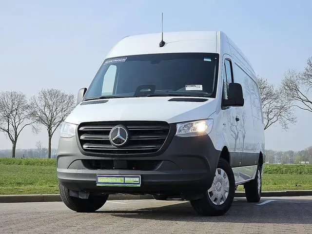 MERCEDES-BENZ ESPRINTER 314 56kwh 220km wltp