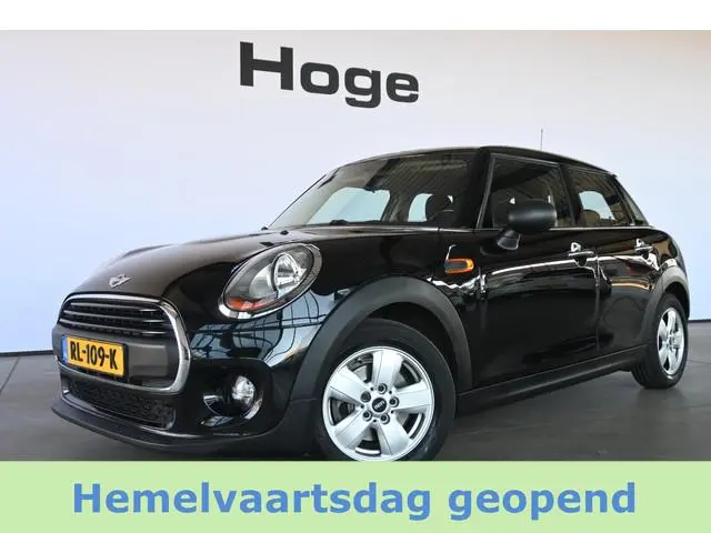 MINI Mini 1.5 One Business Airco Cruise control Navigatie Licht metaal Inruil mogelijk