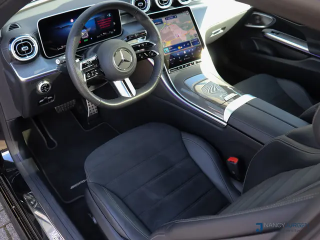 Mercedes-Benz CLE Coupé 300 e AMG Line | Pano | Keyless | 19'' Multi-Spaaks | Night | Burmester | Na...