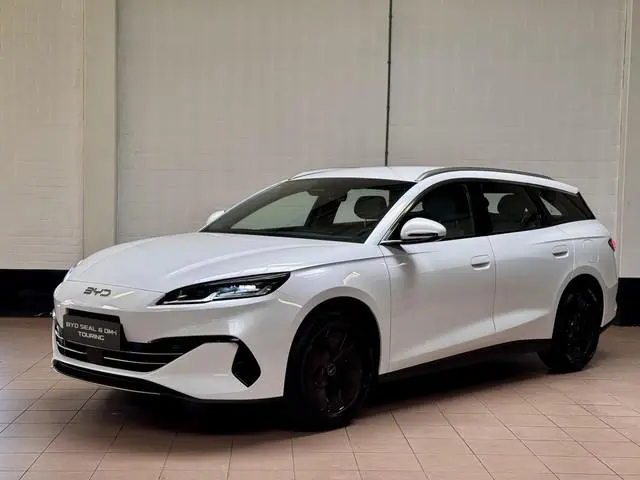 BYD SEAL 6 Touring 1.5 DM-i Comfort Lite | Carplay |