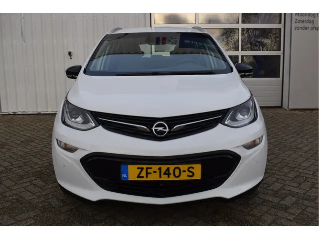 Opel Ampera-e
